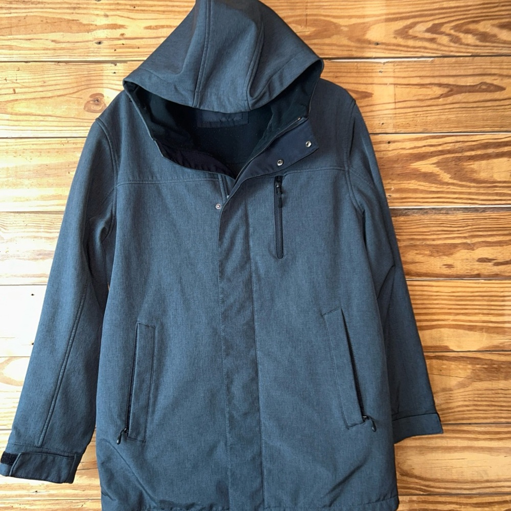 Tahari Gray Raincoat with Hood and Water-Resistant Fabric